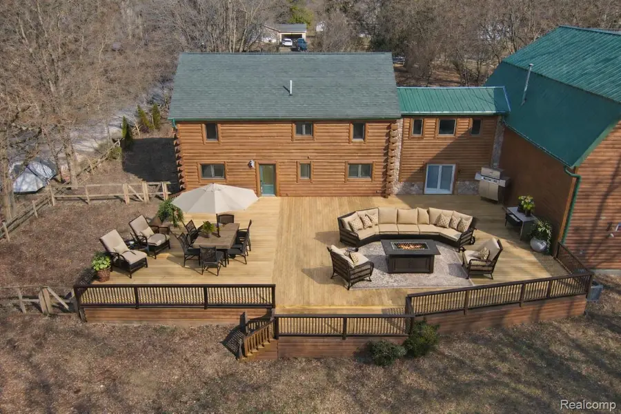 1747 Center Drive, Temperance, MI 48182 - #2