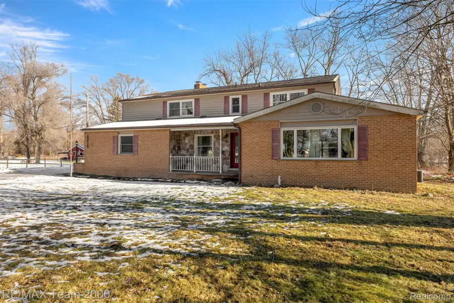 15615 Martinsville Road, Van Buren, MI 48111 - Image #3