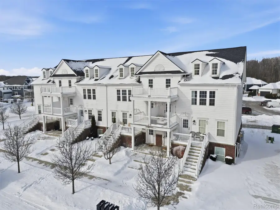 53731 Champlain Street, Macomb, MI 48042 - Image #3