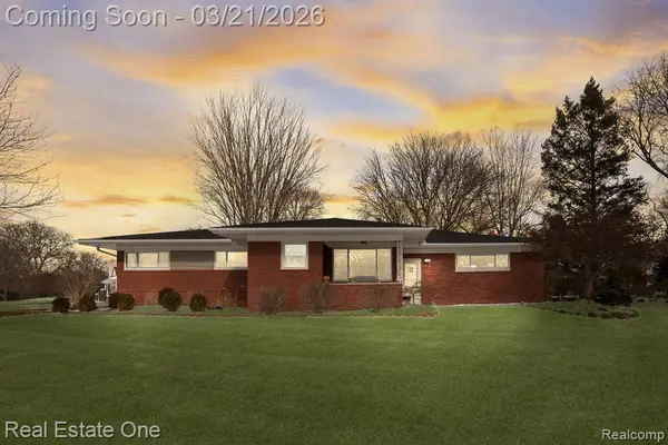 395 Wimpole Drive, RochesterHills, MI 48309