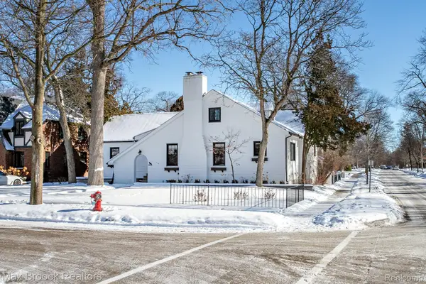 93 Oakdale Boulevard, PleasantRidge, MI 48069