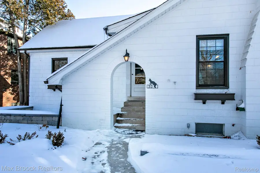 93 Oakdale Boulevard, Pleasant Ridge, MI 48069 - #3