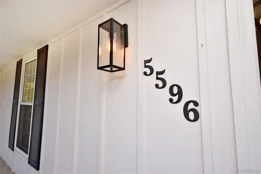5596 Beauchamp Place, West Bloomfield, MI 48322 - #2