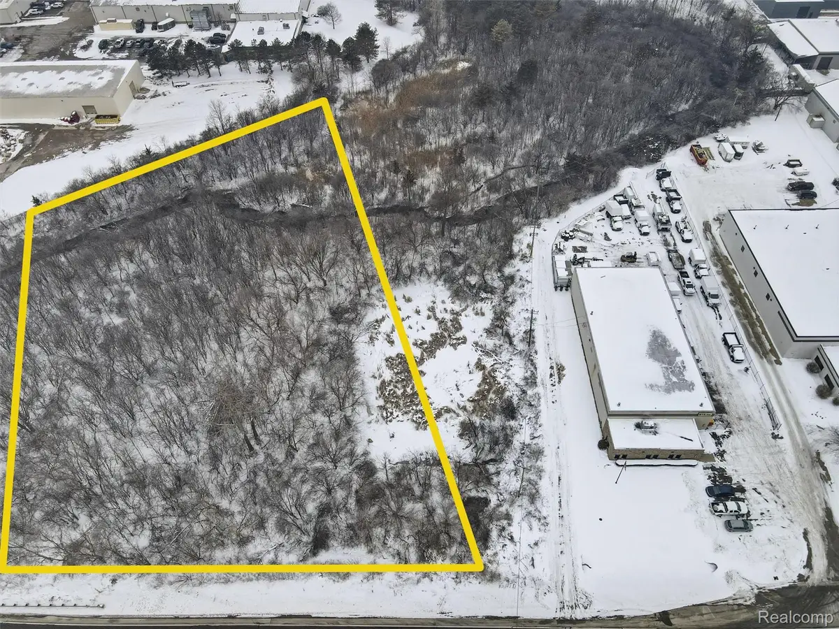 000 Powell Road, Romeo, MI 48065 - Image #1