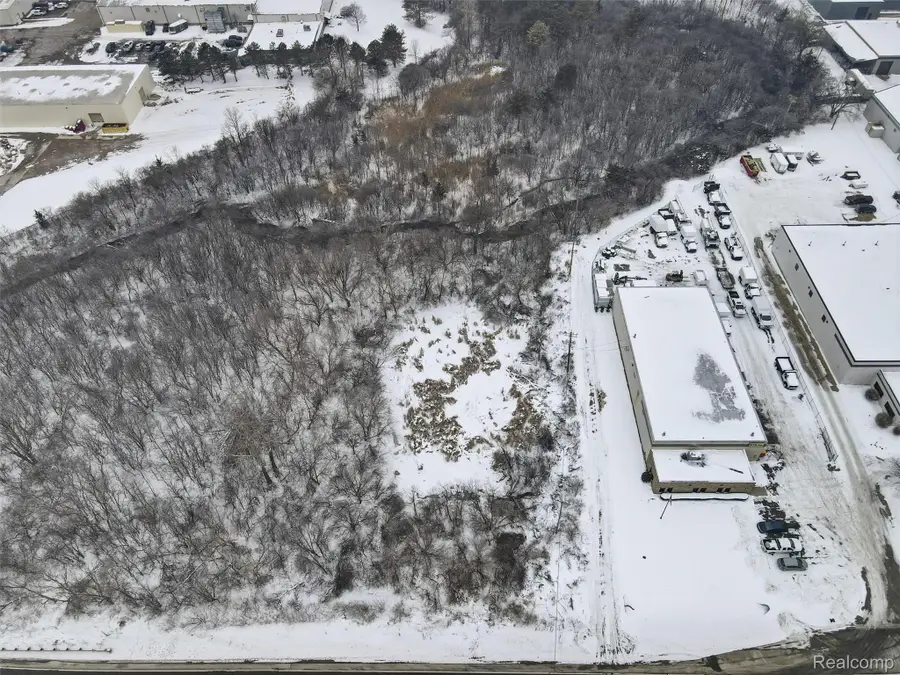 000 Powell Road, Romeo, MI 48065 - Image #3