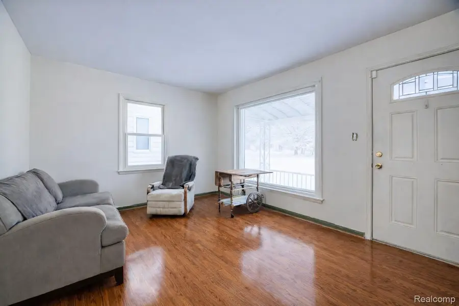 2209 Progress Avenue, Lincoln Park, MI 48146 - #2