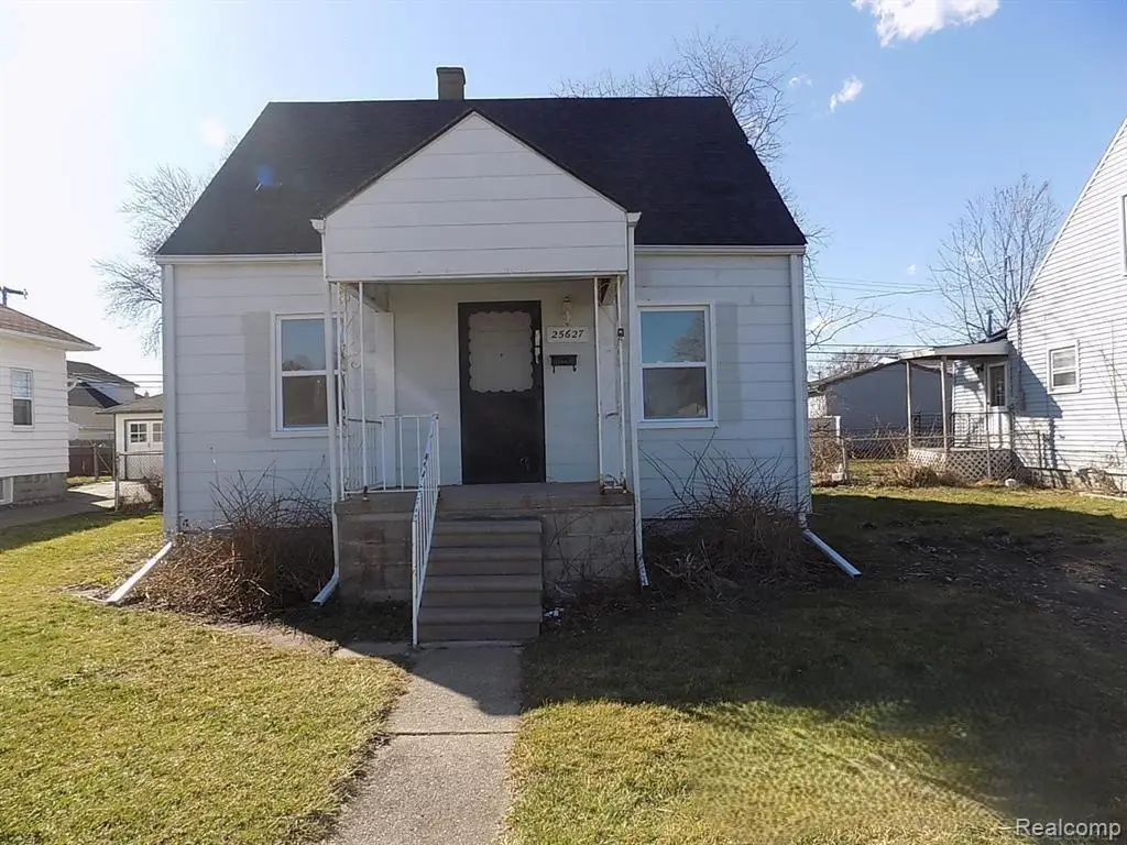 25627 Paige Street, Roseville, MI 48066 - #1
