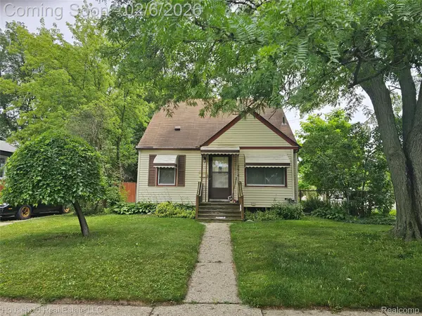 2616 Kenmore Road, Berkley, MI 48072