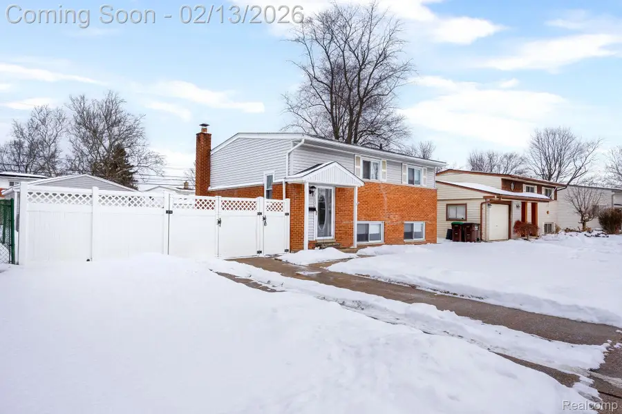 23452 Astrid Lane, Rockwood, MI 48173 - #2