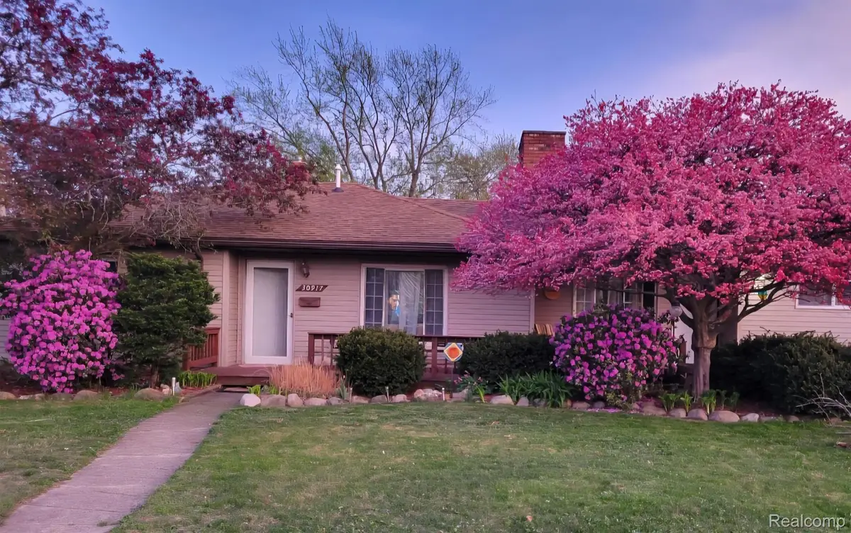 30917 Pardo Street, Garden City, MI 48135 - Image #1