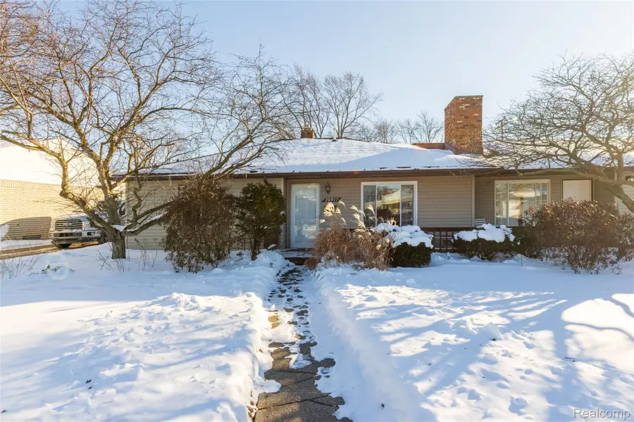 30917 Pardo Street, Garden City, MI 48135 - Image #2