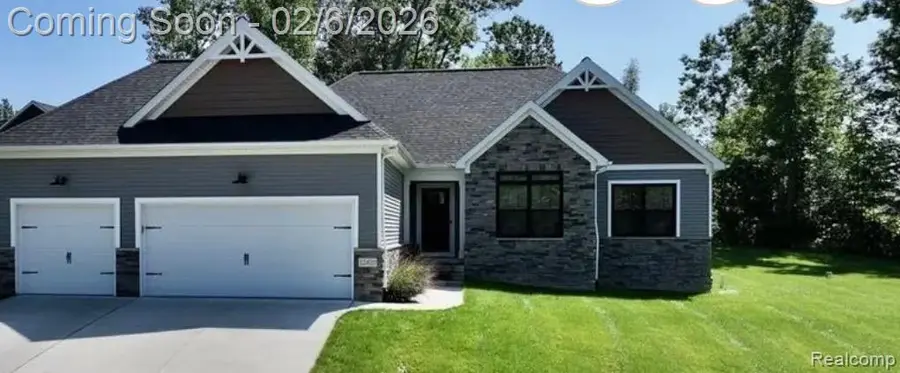12425 Wolfberry Court, Fenton, MI 48430 - Image #2