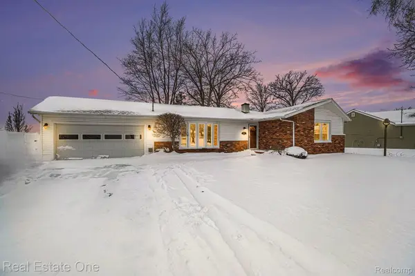 11422 Skyline Drive, Fenton, MI 48430