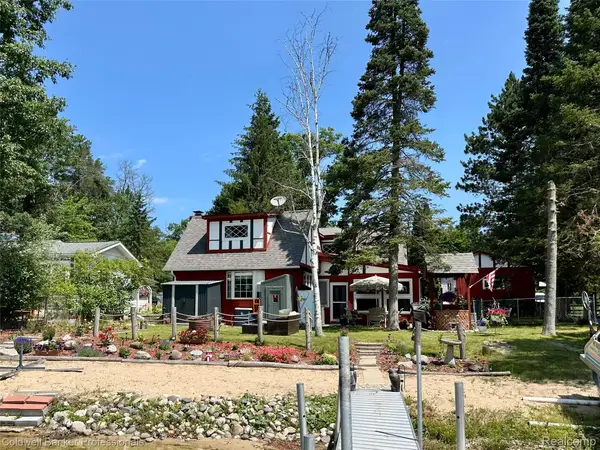 7351 Chain Lake Drive, SouthBranch, MI 48761