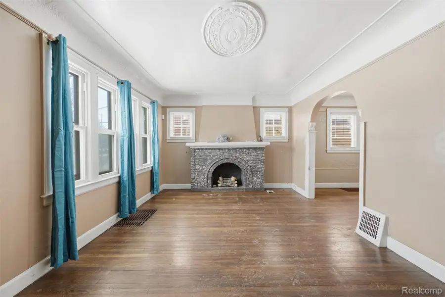17224 Runyon Street, Detroit, MI 48234 - Image #3