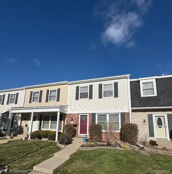 1030 Larson Court, RochesterHills, MI 48307