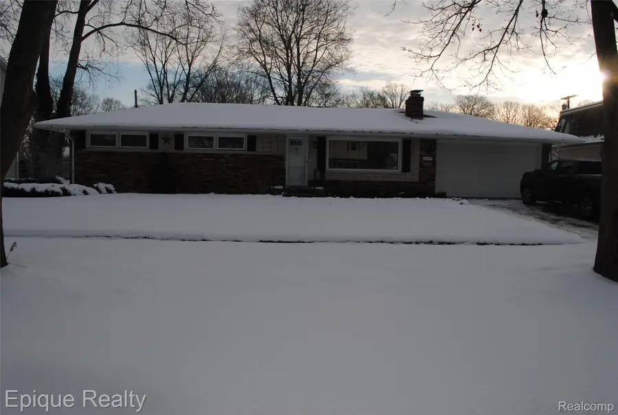 1009 Illinois Street, Marysville, MI 48040 - Image #2