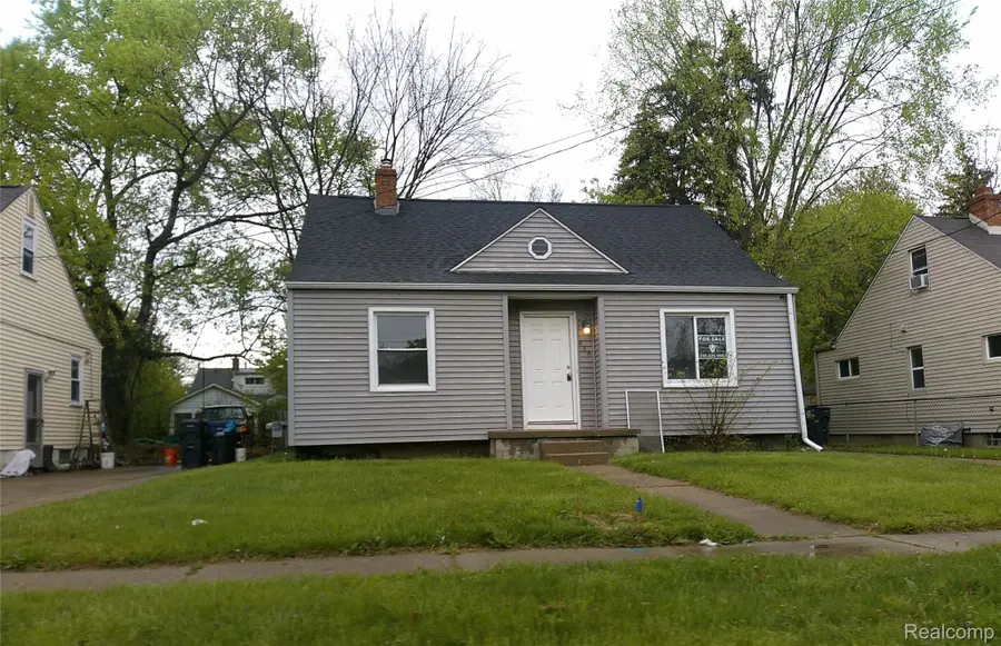 846 W Hemphill Road, Flint, MI 48507 - #3