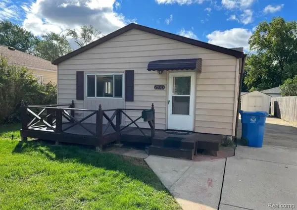 20313 Powers Avenue, DearbornHeights, MI 48125