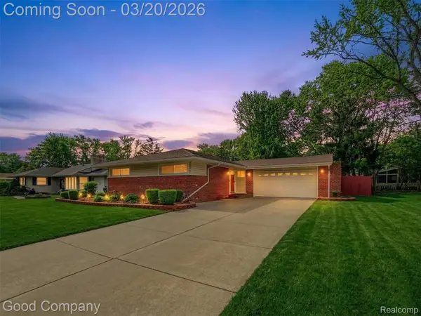 29661 Chelmsford Road, Southfield, MI 48076