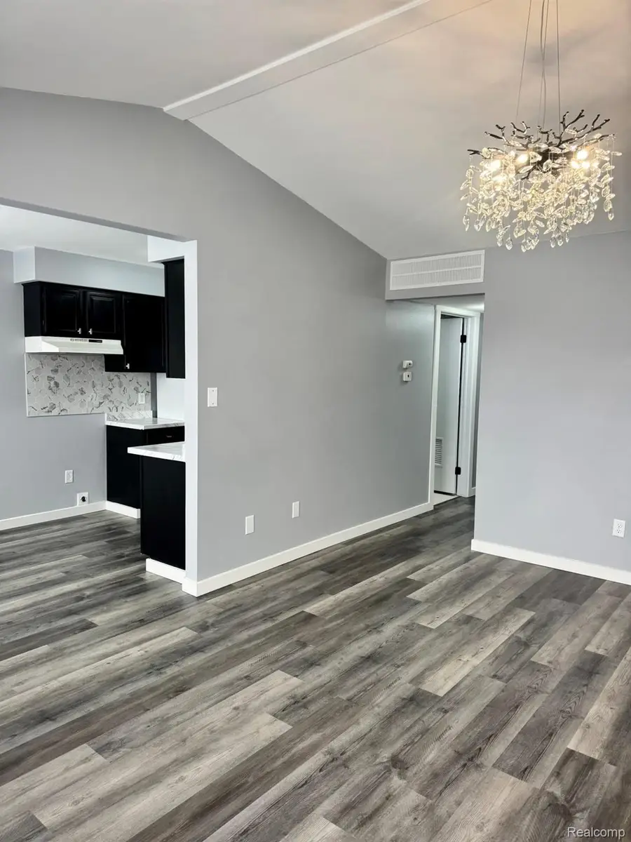 31844 Kelly Road #4, Roseville, MI 48066 - Image #2