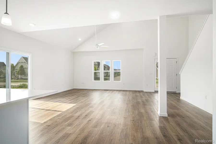 380 Dorchester Drive, Howell, MI 48855 - Image #2