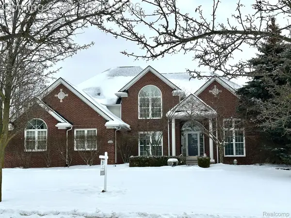 13544 Burning Tree Lane, Plymouth, MI 48170