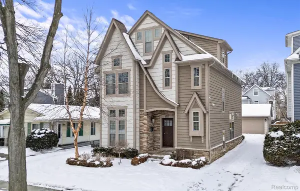 651 Davis Avenue, Birmingham, MI 48009