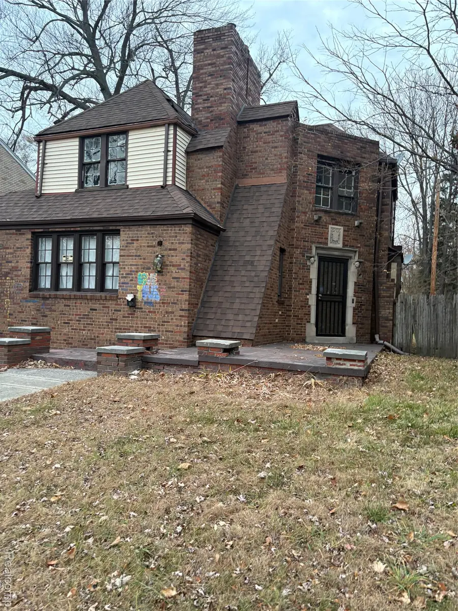 8481 E Outer Drive, Detroit, MI 48213 - Image #2
