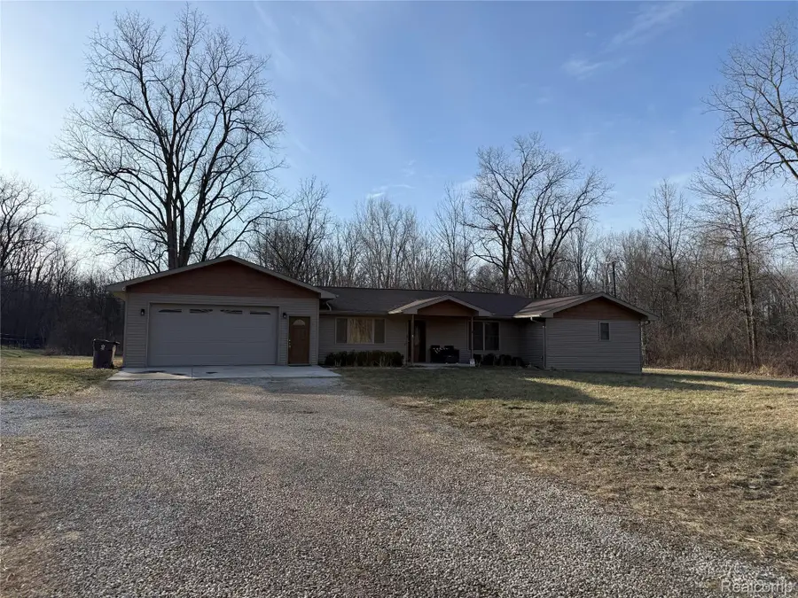 26020 Martinsville Road, Belleville, MI 48111 - #2