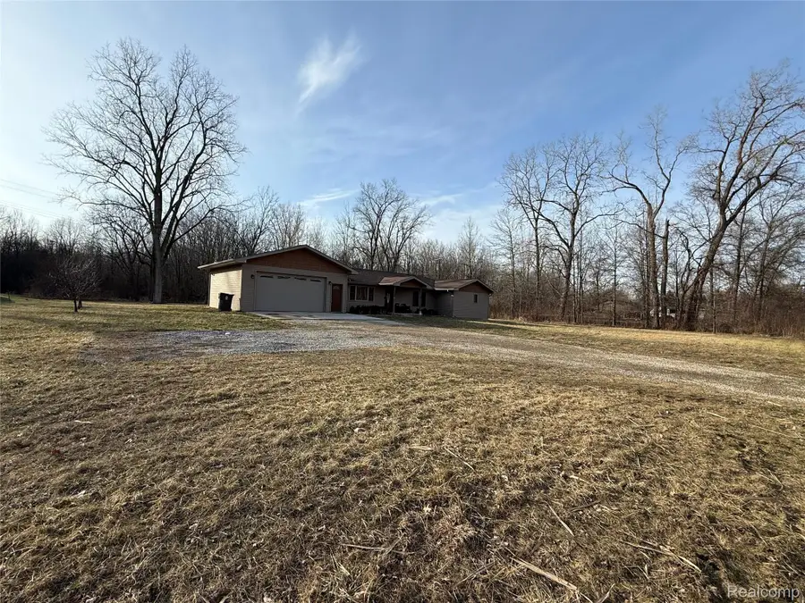 26020 Martinsville Road, Belleville, MI 48111 - #3