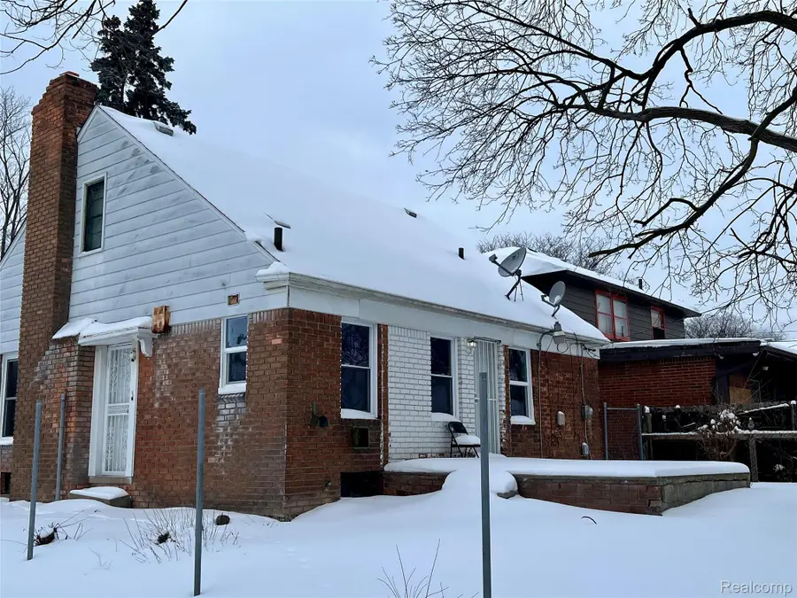 20100 Appoline Street, Detroit, MI 48235 - Image #3