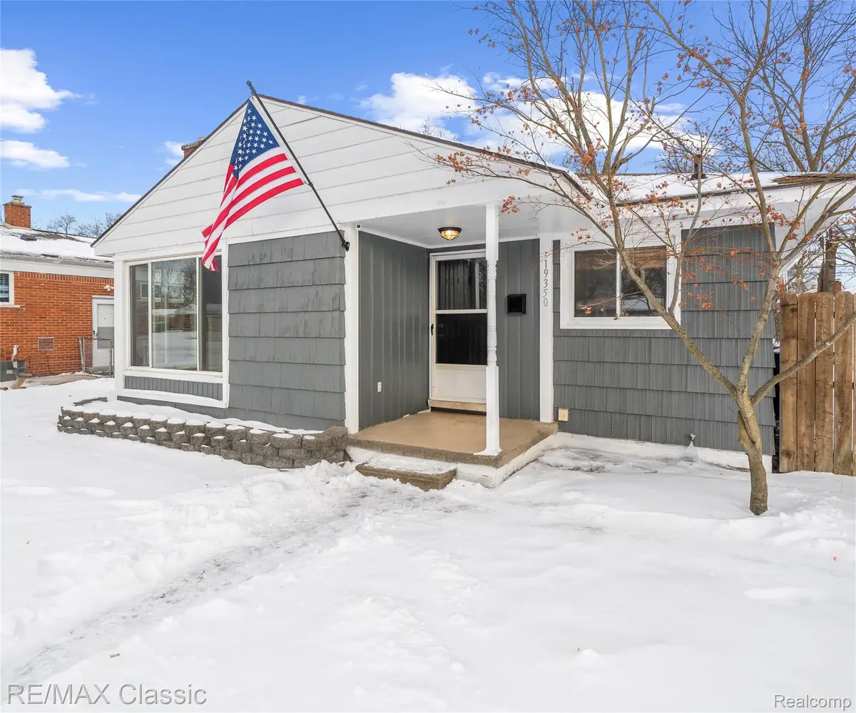 19350 Antago Street, Livonia, MI 48152 - #1