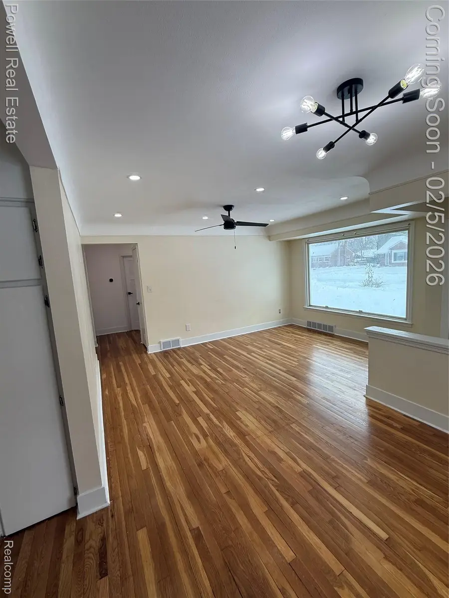 20491 Sumner, Redford, MI 48240 - Image #2