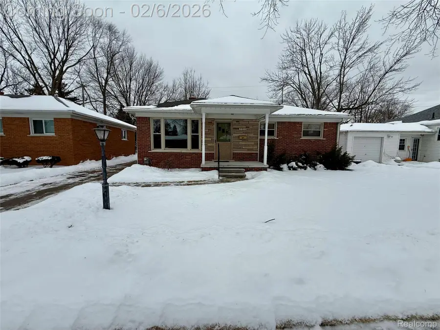 21906 Sunnyside Street, Saint Clair Shores, MI 48080 - Image #2
