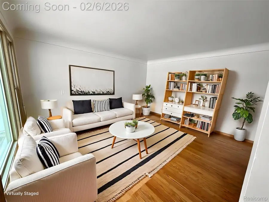 21906 Sunnyside Street, Saint Clair Shores, MI 48080 - Image #3