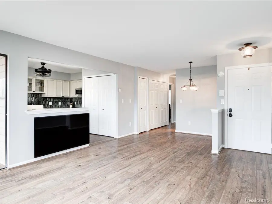 1700 River Road #9, Marysville, MI 48040 - Image #3