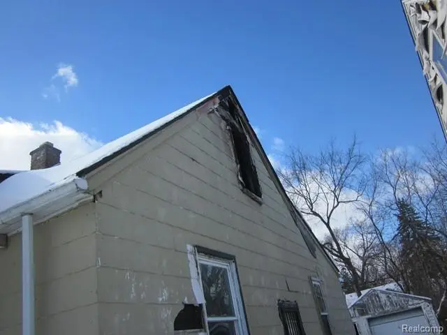 20053 Hickory Street, Detroit, MI 48205 - Image #2