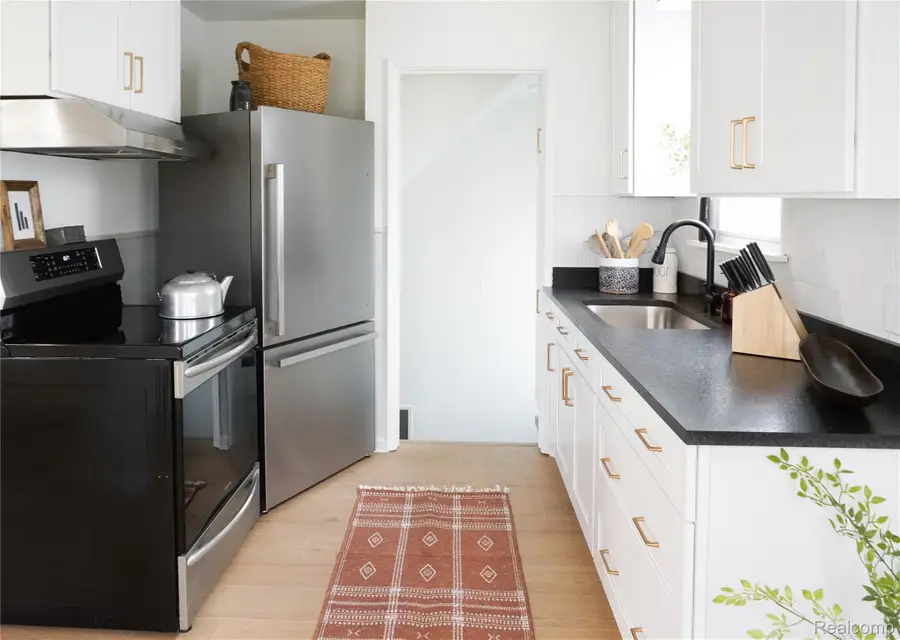 1028 N Wilson Avenue, Royal Oak, MI 48067 - #3