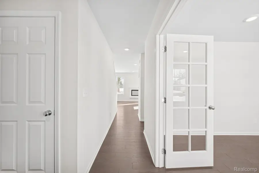 700 Knollwood Bend, Chelsea, MI 48118 - #3