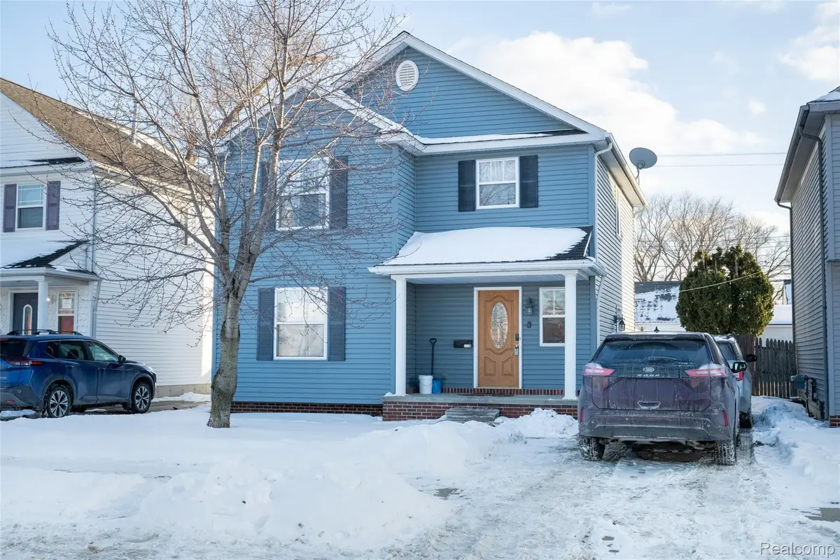 1750 E Woodruff Avenue, Hazel Park, MI 48030 - #1