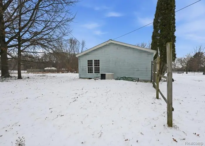 16503 Doyle Road, Hemlock, MI 48626 - Image #3