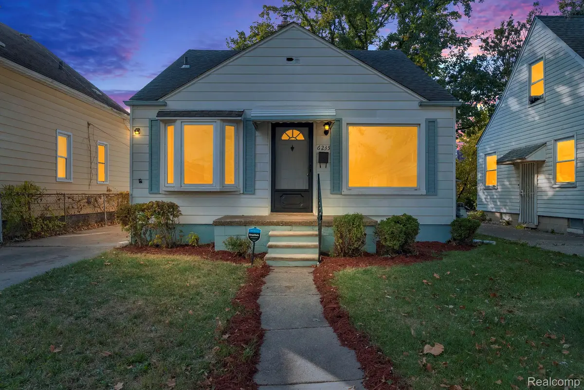 6235 Rosemont Avenue, Detroit, MI 48228 - Image #1