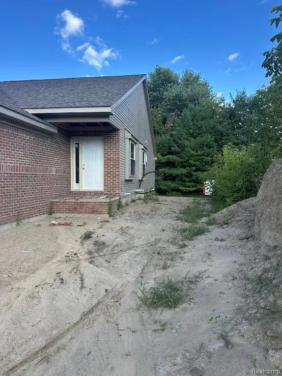 821 Chelsea Ridge Court, Howell, MI 48843