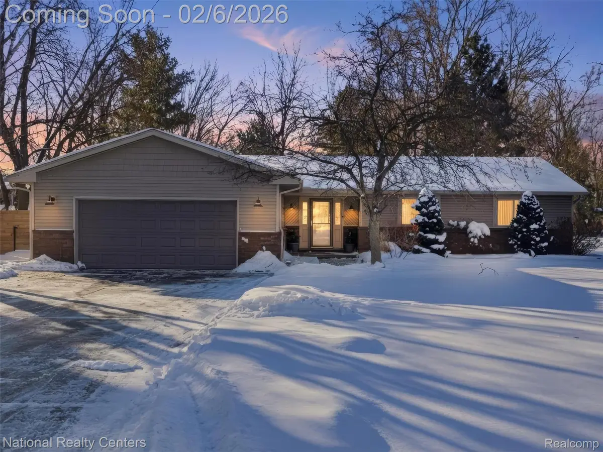 5470 Jamestown Road, Utica, MI 48317 - Image #1