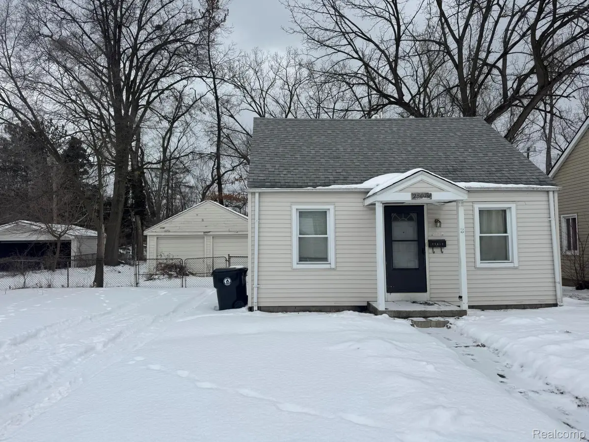 25012 Midland, Redford, MI 48239 - Image #1