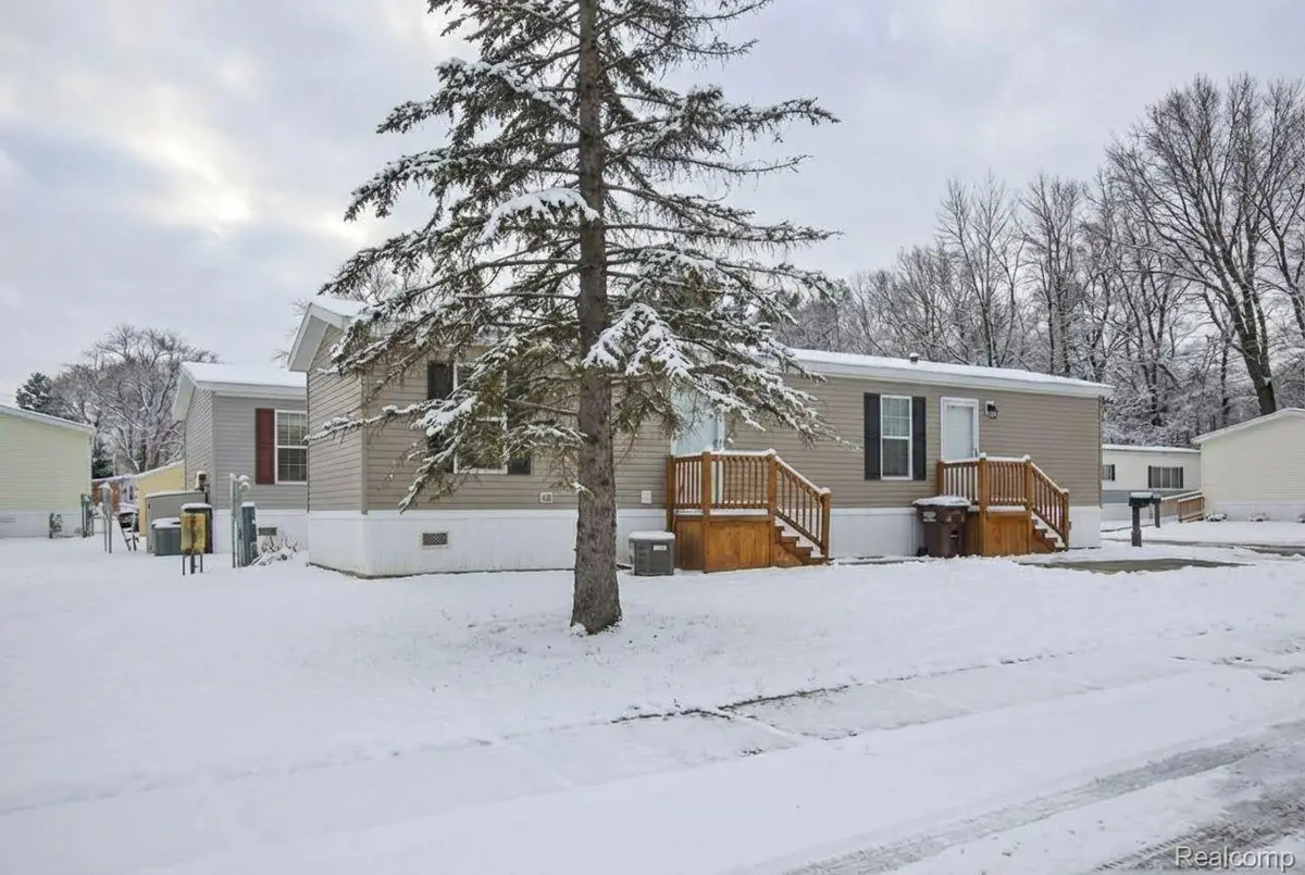 219 W Fern, Canton, MI 48187 - Image #1