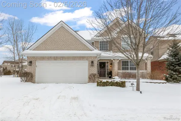 2463 Arcadia Dr, Canton, MI 48188