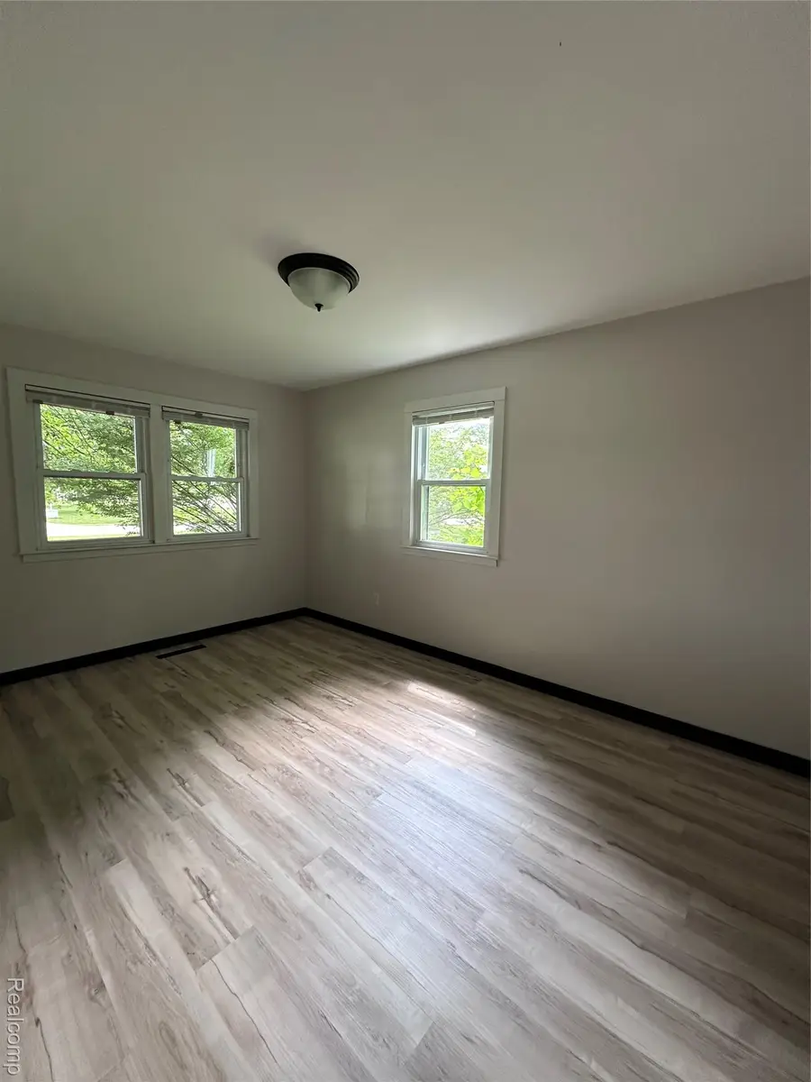 4279 Beechwood Avenue, Burton, MI 48509 - #3