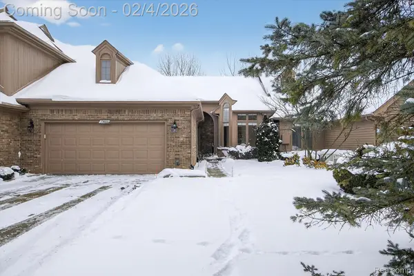 13660 Eaton Drive, Plymouth, MI 48170